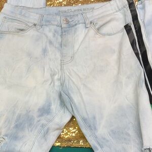 Rue21 Light Wash Jeans with Black Stripe